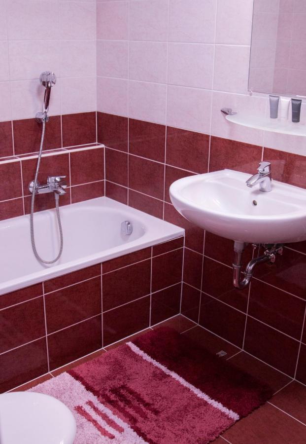 بودابست Keleti Aparthotel المظهر الخارجي الصورة